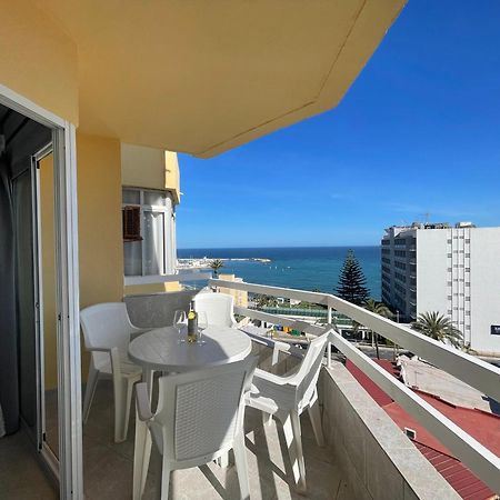 Vistas Al Mar Y Al Puerto Deportivo Lägenhet Benalmádena Exteriör bild